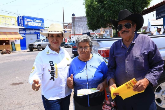Reconocen habitantes del Distrito de Zacapu trabajo en equipo liderado por Mónica Valdez 